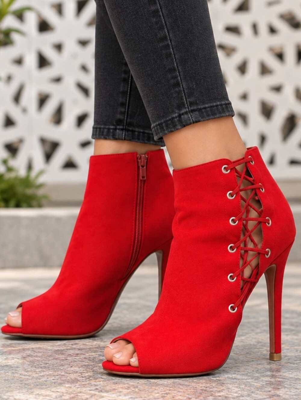 Charlotte Russe NEW Y2K Pop Glam Side Lace-Up Peep Toe Stiletto Booties 8M